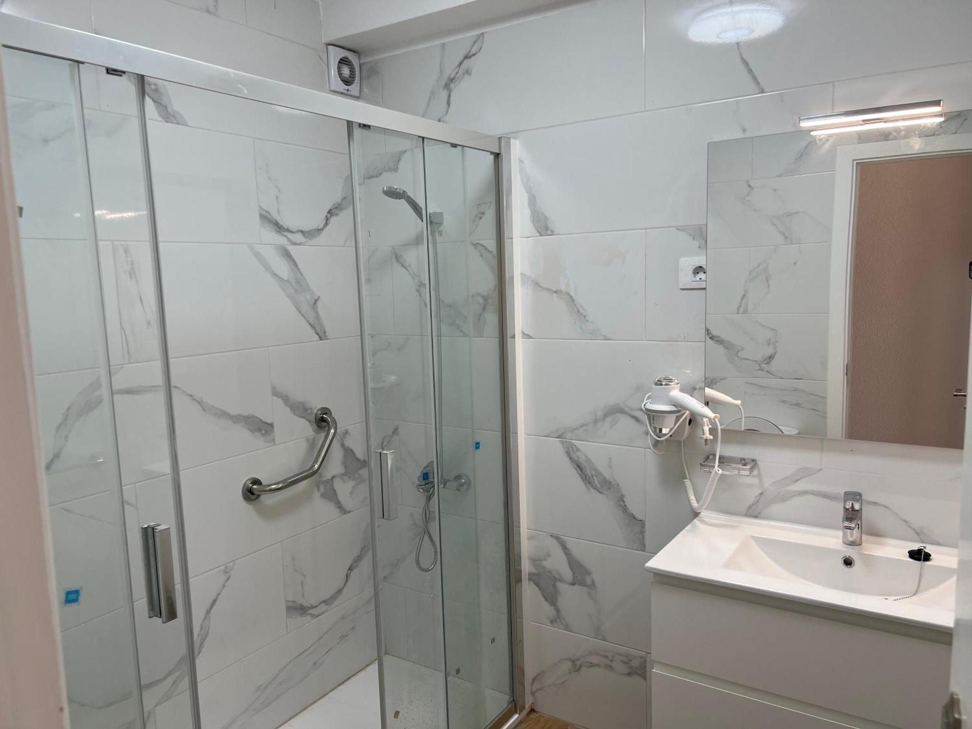 Garden City Apartment Privado Playa Feñabe المظهر الخارجي الصورة